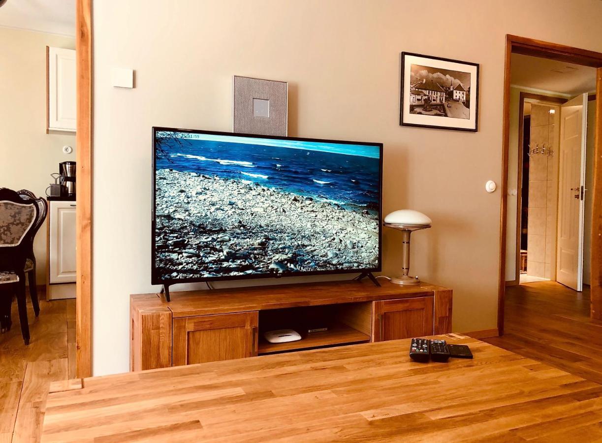 Kohtu Apartment Unique Kuressaare Exteriér fotografie