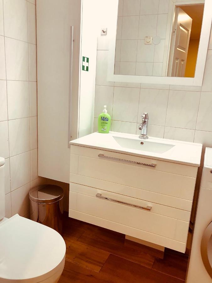 Kohtu Apartment Unique Kuressaare Exteriér fotografie