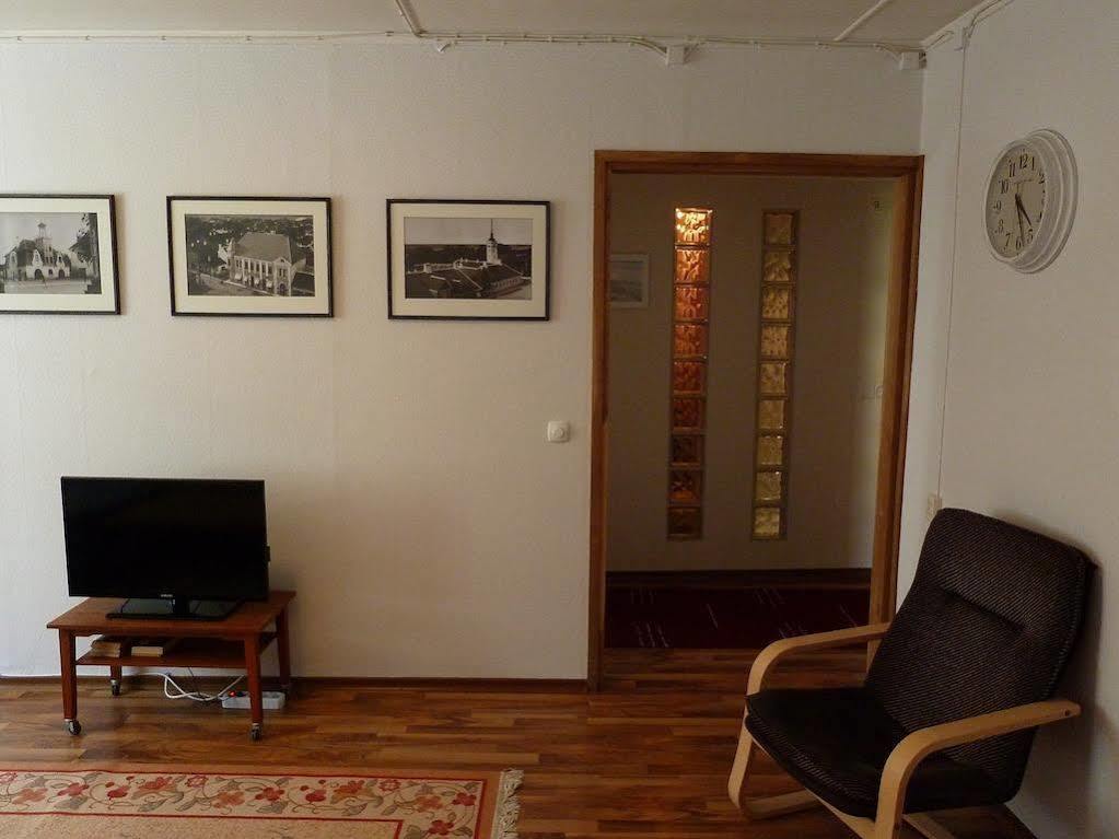 Kohtu Apartment Unique Kuressaare Exteriér fotografie